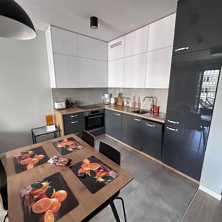 דירות ורשה Orange House מראה חיצוני תמונה
